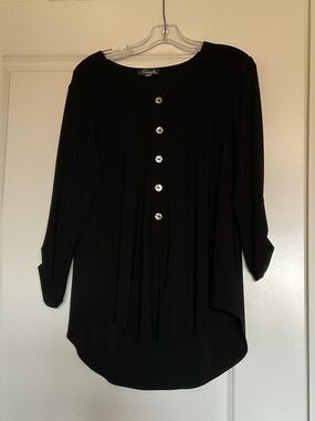 Simpli Women's Silver Button-Front Long Sleeve Top